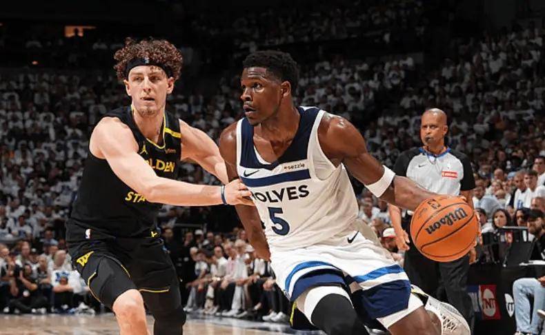 爱游戏体育-快船球星三分绝杀,全场观众热烈欢呼,处理不要说明合作.的简单介绍