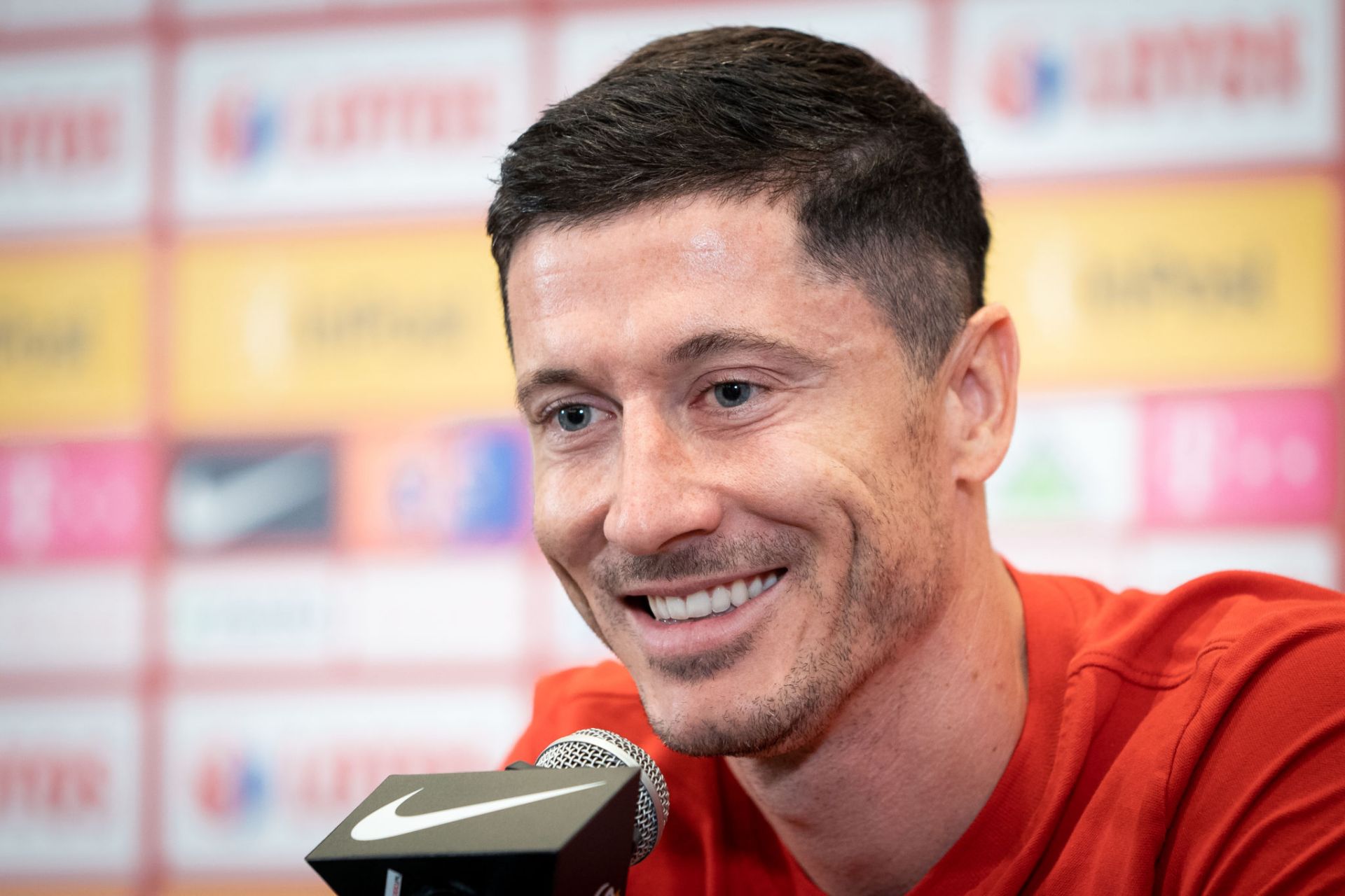 爱游戏APP-莱万多夫斯基在G2比赛中反败为胜，持续失利引发热议！的简单介绍